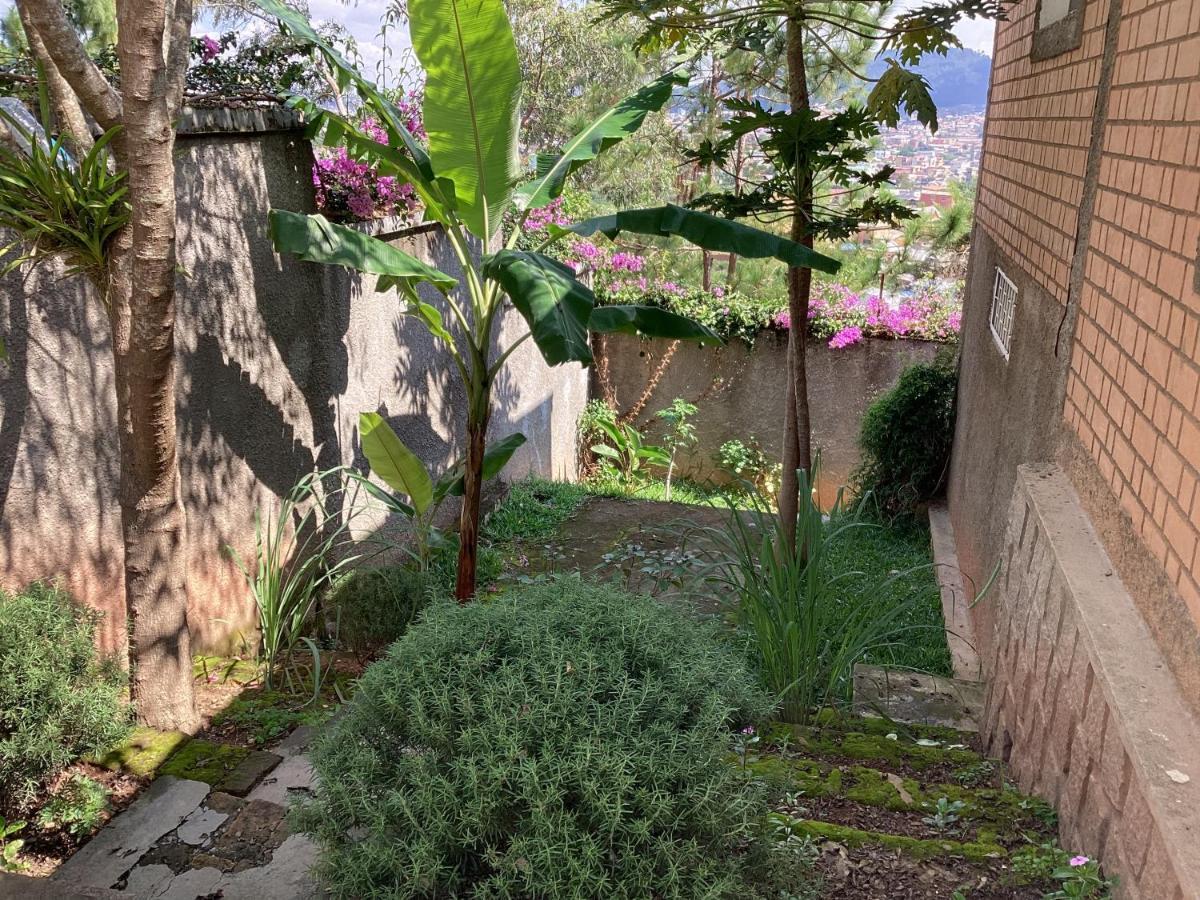 Villa Chezsoa, Antananarivo Bagian luar foto